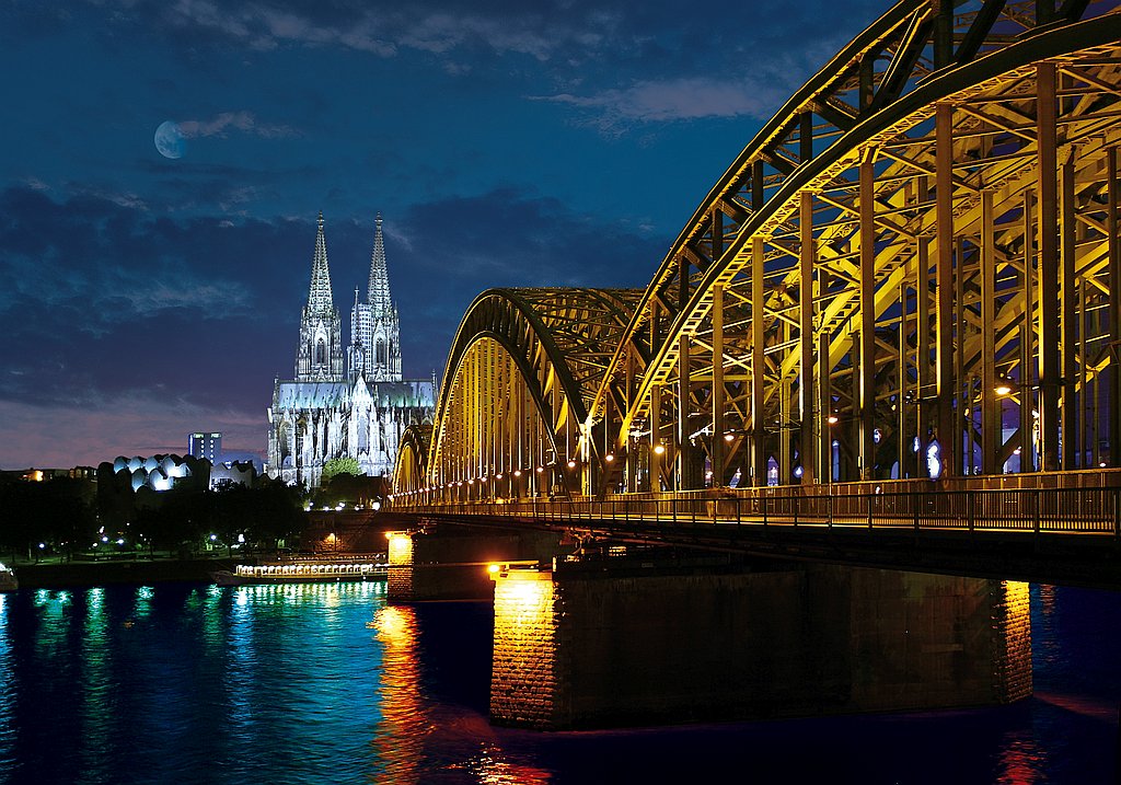 Cologne City break with professional guide