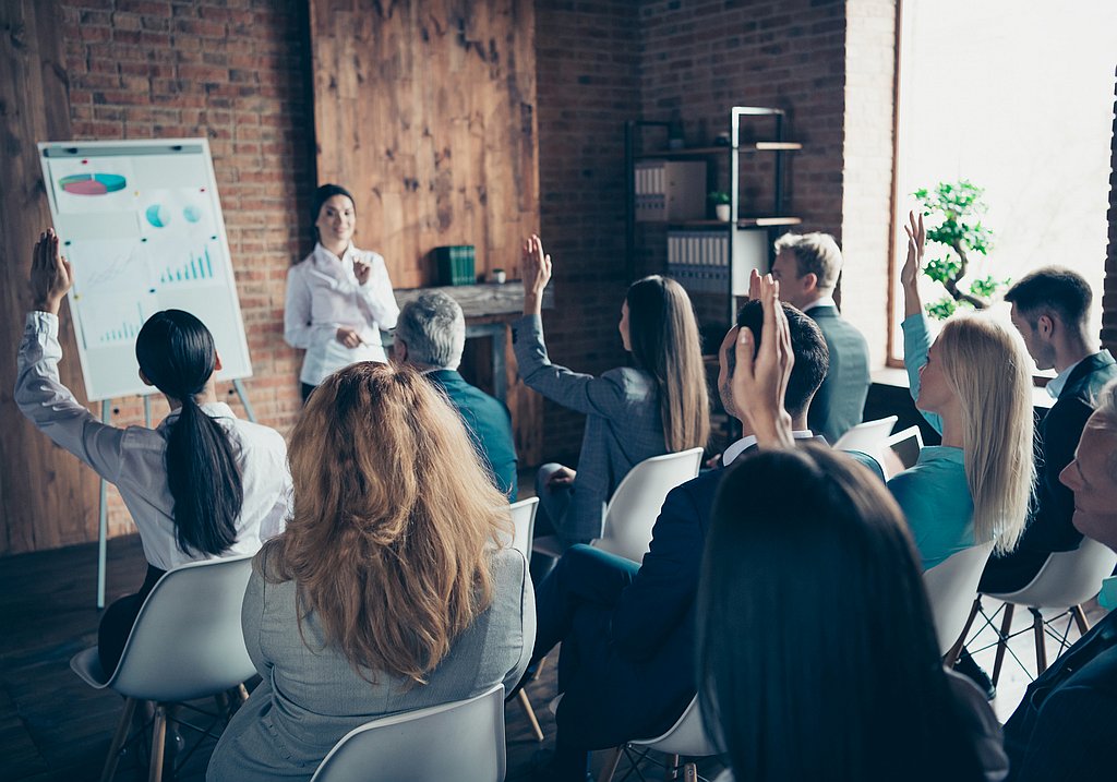 Meeting room organised by IQ Incoming